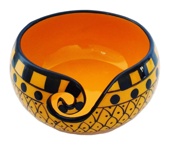 Side view of Yarn Bowl